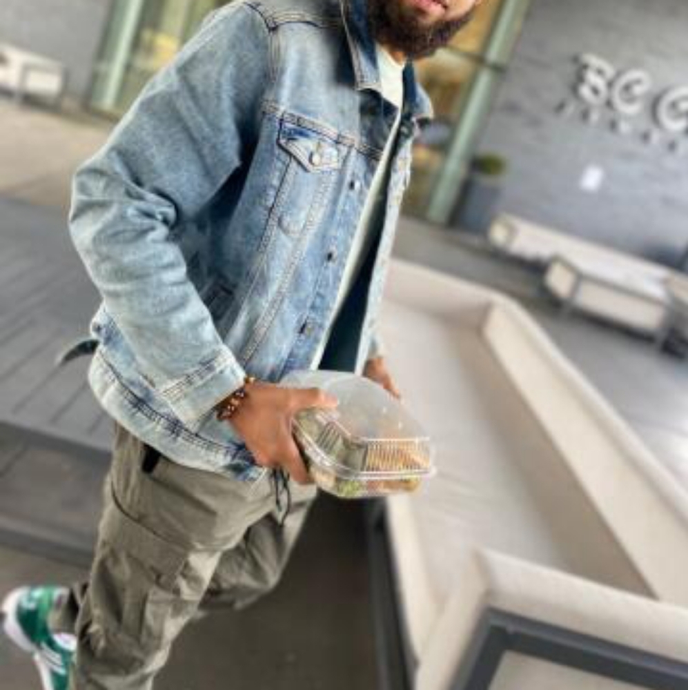 Meet your Posher, Brandon